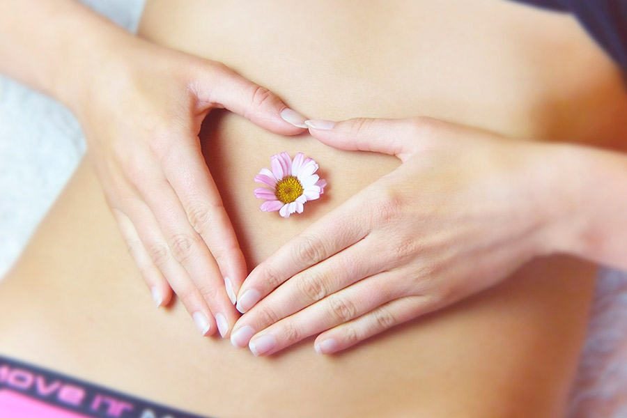 Centro de terapias naturales y belleza natural en Reus – Centro de naturopatía especializado en Quiromasaje - Reiki - Masajes - Yoga - Auriculoterapia - Reflexología Podal - Drenaje Linfático - Acupuntura - Sonoterapia - Estética Natural Holística - Flores de Bach - Especialista en ciática y tendinitis - Quantum